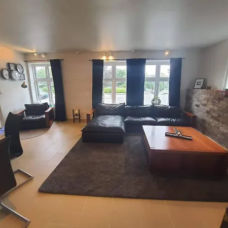 Daire Remarkable 2-bed Ap Next To Central Station *