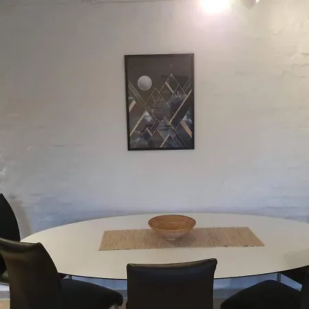 Daire Remarkable 2-bed Ap Next To Central Station *