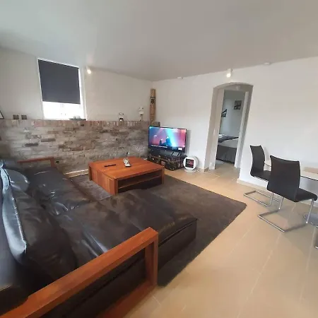 Daire Remarkable 2-bed Ap Next To Central Station Stavanger